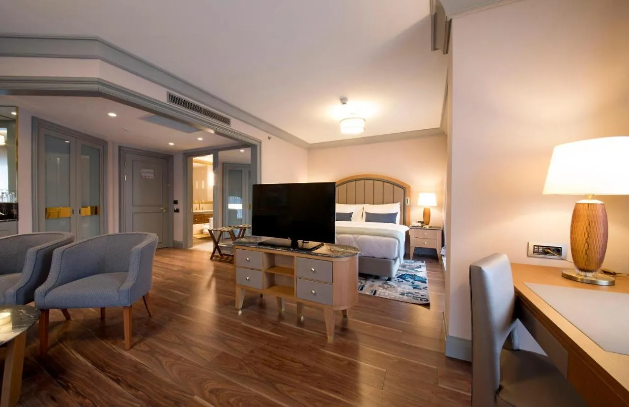 Hotel Millennium Istanbul Golden Horn 5*,  Turchia